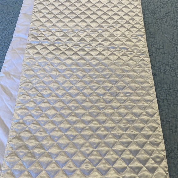 Z Gallery Quilted Table Runner - Picture 7 of 10